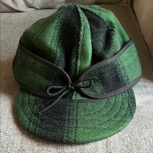 Green and Black Plaid Wool Cap STORMY KRIMER size 7
